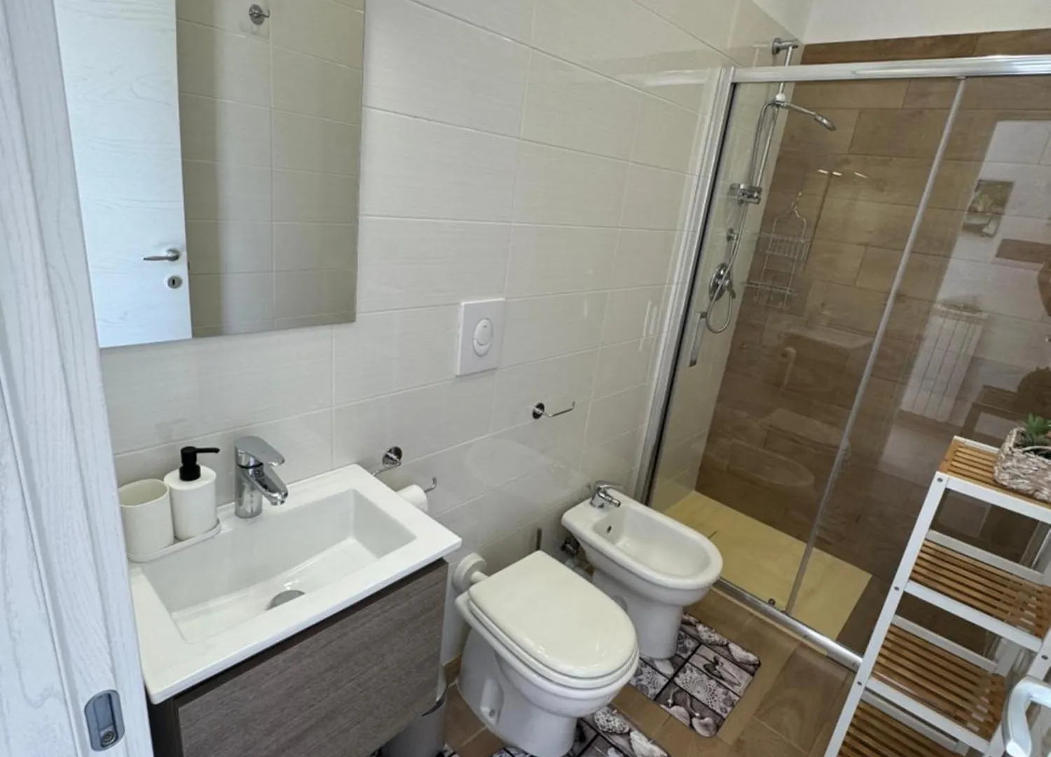 Solemar Villa Bari 0*,